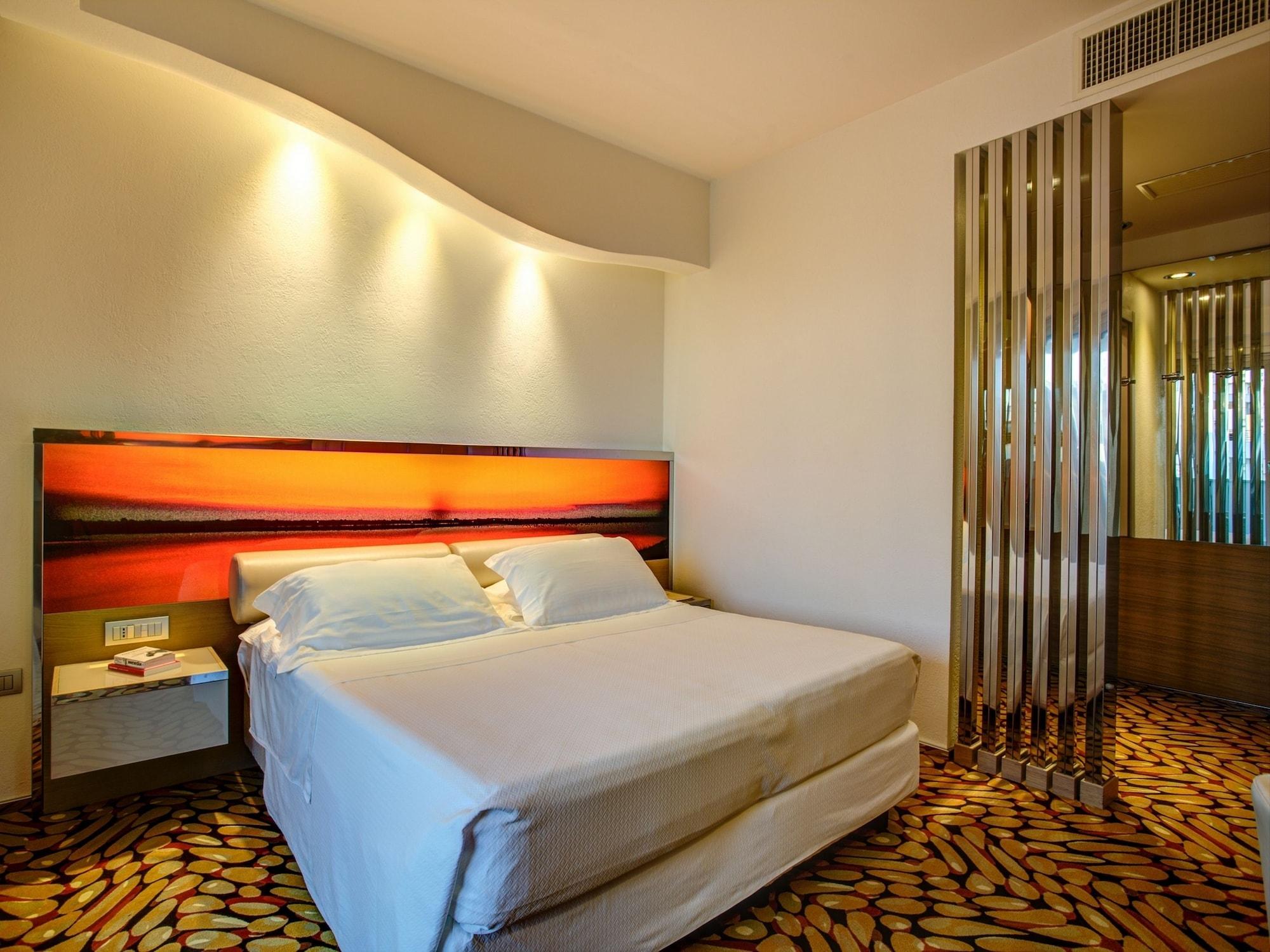 Hotel Waldorf- Premier Resort Milano Marittima Esterno foto