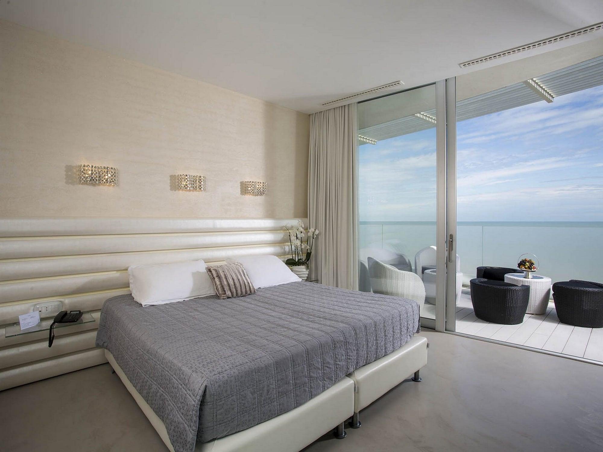 Hotel Waldorf- Premier Resort Milano Marittima Esterno foto