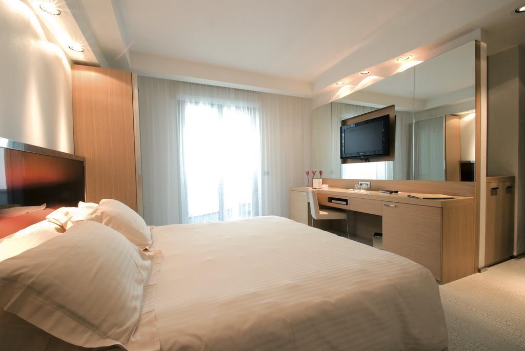 Hotel Waldorf- Premier Resort Milano Marittima Esterno foto